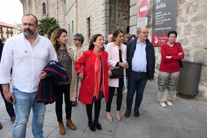 26M.- Margarita Robles Llama A Votar Al PSOE Porque Sus Candidatos Tienen "Compromisos"