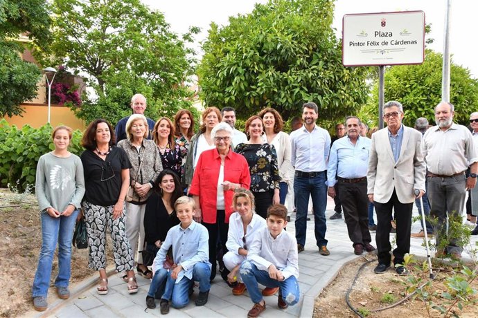 Sevilla.- Tomares rinde homenaje al difunto pintor Félix de Cárdenas con una plaza en su nombre y una muestra