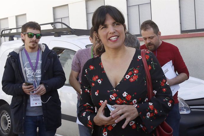 La coordinadora general de Podemos Andalucía, Teresa Rodríguez, acude a votar