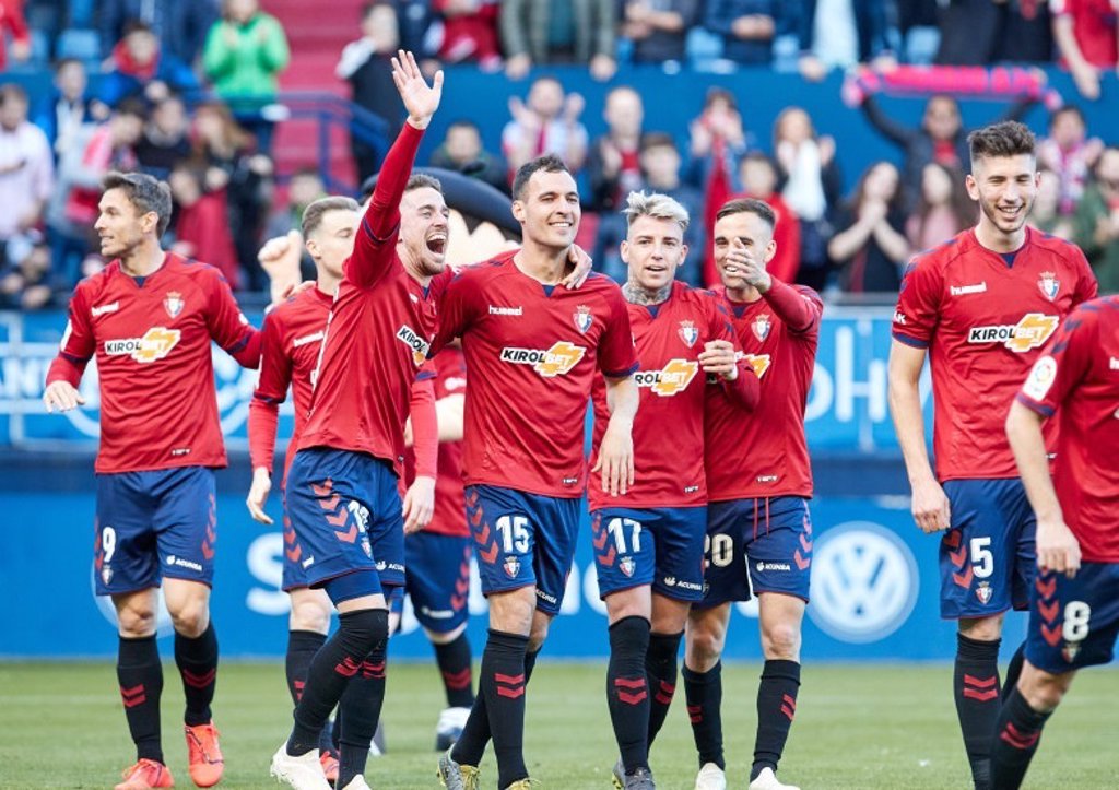 Osasuna regresa a Primera dos años después