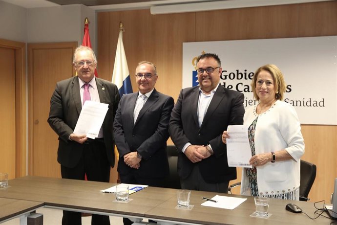 Sanidad implanta la acreditación para que el personal de Enfermería pueda prescribir medicamentos