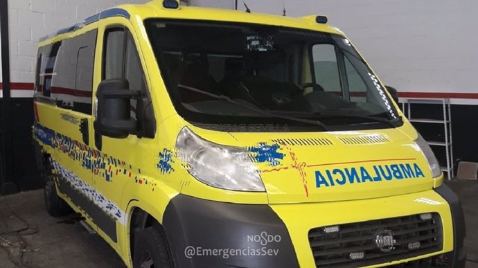Sevilla.-Sucesos.- Denuncian al responsable de una empresa de ambulancias por falsificar la documentación de vehículos