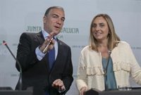 Junta defiende al director de Asistencia Sanitaria porque "actualmente no tiene vinculación" con su anterior empresa