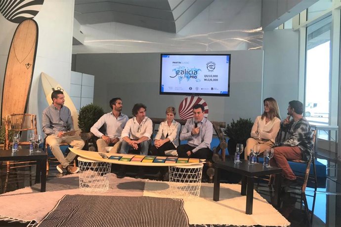 El campeonato Galicia Surf Pro celebrado en Ferrol potenciará el turismo y reforzará "la marca gallega"