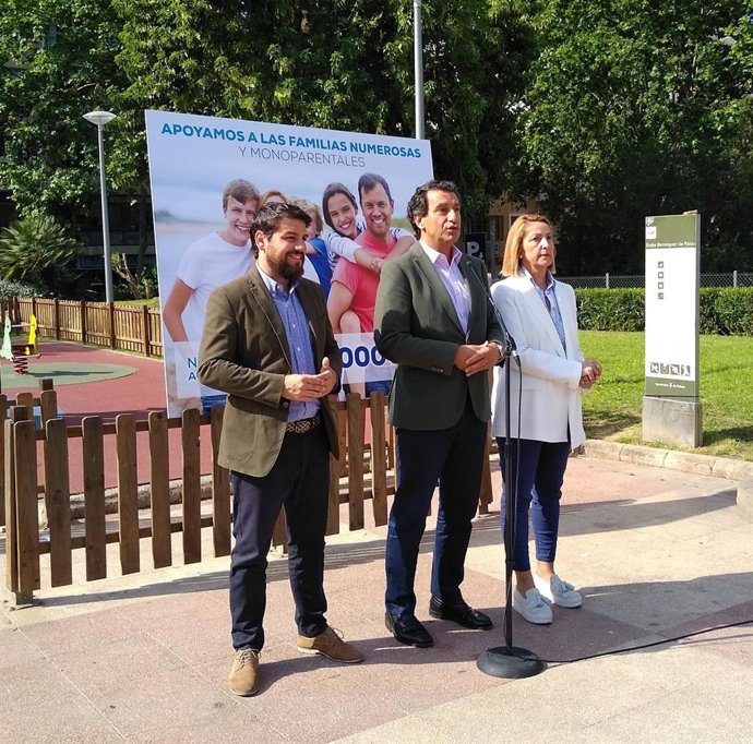 26M.- Company Promet Una Deducció Fiscal De l'IRPF De fins el 1.000 Euros Per a Famílies Nombroses I Monoparentals