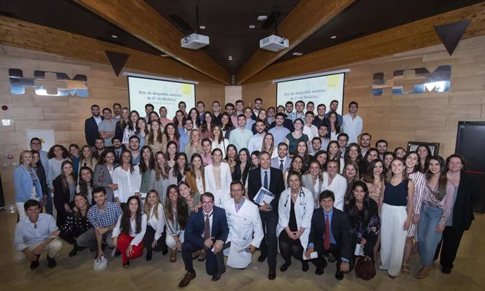 Empresas.- Despedida de la 8 promoción de medicina formada en HM hospitales y la Universidad CEU San Pablo