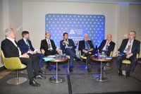 El transporte aéreo contribuye a que España sea líder turístico mundial