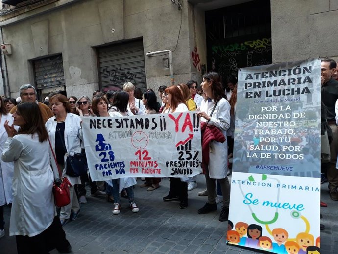 Madrid.- El sindicato de médicos de Primaria cifra el seguimiento de la huelga en un 75% en el turno de mañana
