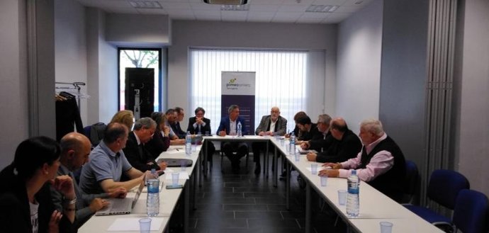 Pimec constituye una comisión permanente para combatir la venta ambulante ilegal