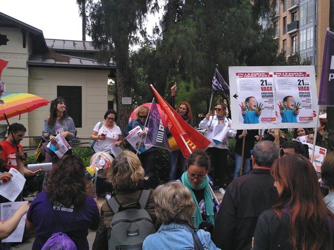 Personal de educación infantil protesta contra el convenio, "que no avanza lo suficiente y perpetúa la precariedad"