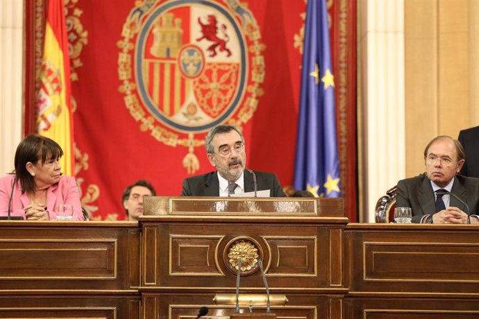 España.- El nuevo presidente del Senado defiende el diálogo y que todos los proyectos políticos "merecen ser escuchados"