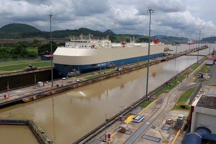 Llega a Panamá la temporada de lluvias, pero la sequía continúa dañando al Canal
