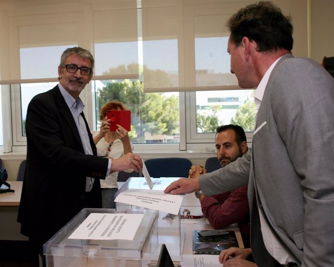 Cádiz.- Francisco Piniella, nuevo rector de la Universidad de Cádiz