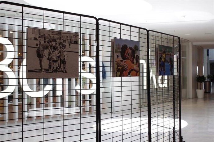 Cádiz.- Bahía Sur expone las 25 fotografías más destacadas del concurso '50 aniversario del Hockey en San Fernando'