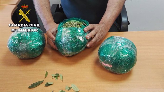 Almería.-Sucesos.-La Guardia Civil interviene en el aeropuerto más de tres kilos de hojas de coca
