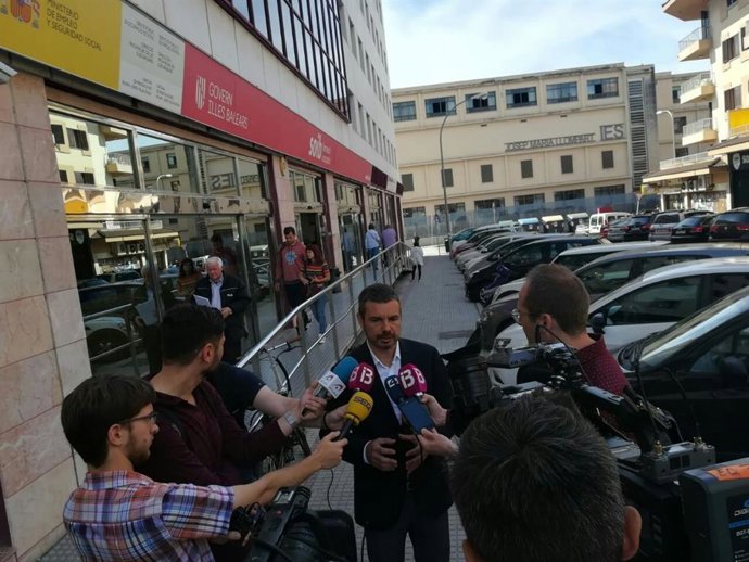 26M.- Cs Aposta Per Realitzar Un Canvi Tecnolgic En El SOIB I Implantar 'Xecs De Formació'