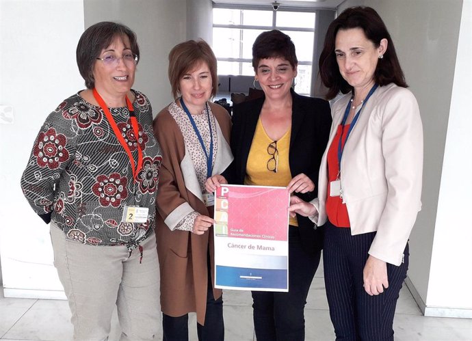 El Principado actualiza su protocolo para atender a las mujeres que padecen cáncer de mama en Asturias