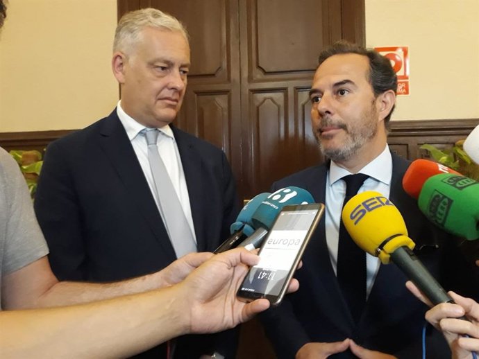 El embajador británico cree que la "buena noticia" es el compromiso para "proteger" los derechos de los ciudadanos