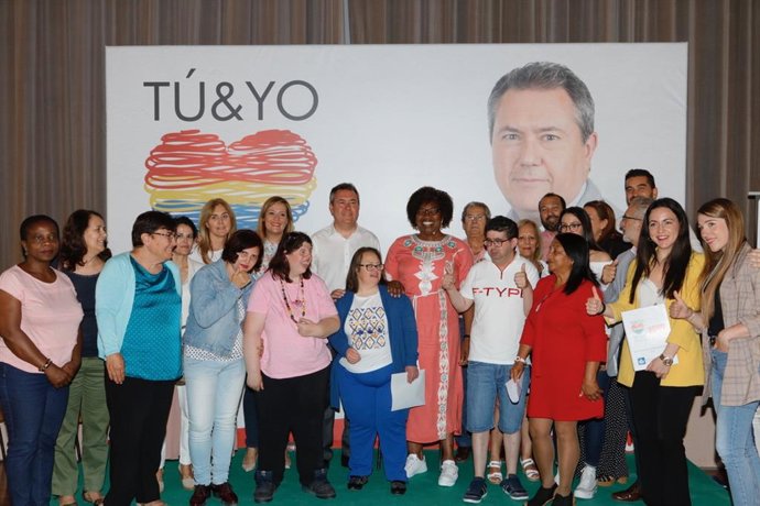 Sevilla.-26M.-Espadas promete refuerzo de servicios sociales e igualdad y centros de diversidad funcional, mujer y Lgtbi