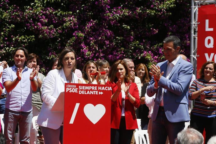 Córdoba.- 26M.- Isabel Ambrosio (PSOE) pide a Pedro Sánchez que "revierta" la Ley de Administración Local