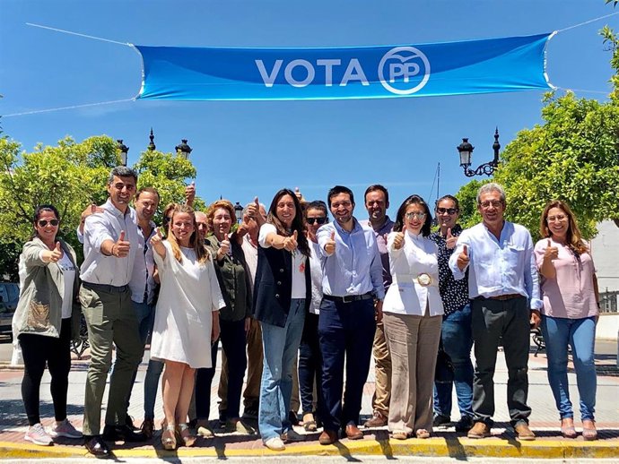 Huelva.-26M.- Loles López: "Javier Payseo tendrá en Moreno a su hermano mayor para ayudarle y trabajar por Hinojos"