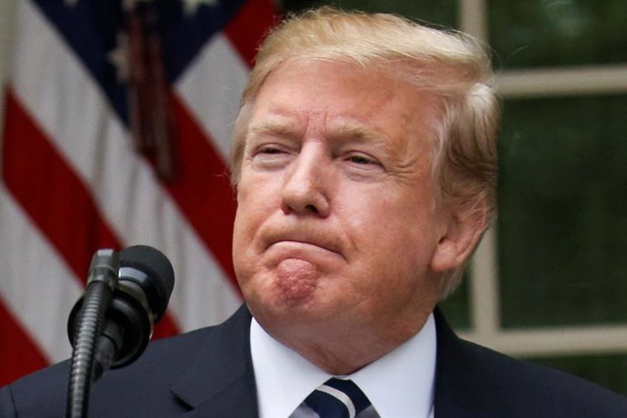 EEUU.- Trump se niega a trabajar con los demócratas en el Congreso hasta que cesen las pesquisas en su contra