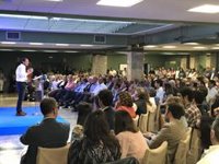 Mañueco: "CyL tiene que ser el contrapeso a las insensateces de Sánchez"