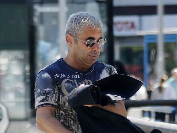 Jorge Javier Vázquez se disculpa con Dakota y explica su enfado con las Azúcar Moreno