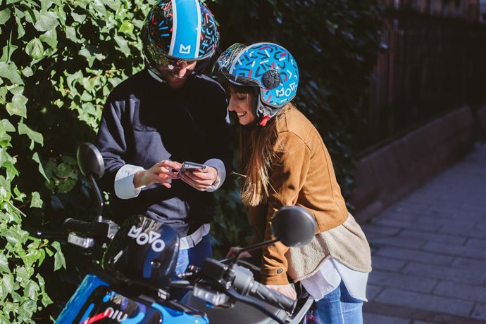 Movo llega a la capital con 300 scooters