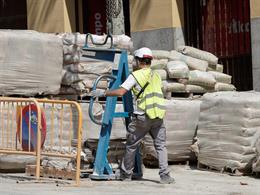 En mayo se produjo el menor crecimiento de la contratación desde hace casi tres 