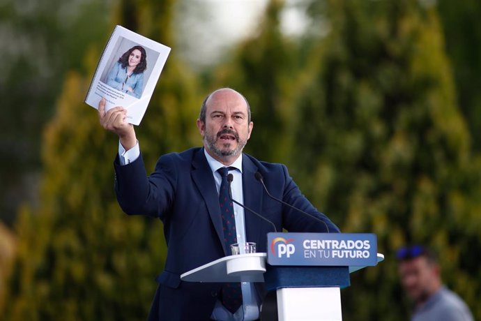 Acto público de los candidatos del PP a las Alcaldías de Torrejón de Ardoz, Alcalá de Henares y Arganda del Rey, en Torrejón de Ardoz en Madrid