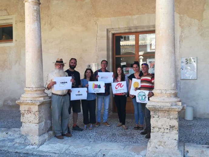 26M.- Siete Candidaturas Municipales Firman El Manifiesto 'Construint Xarxa Municipalista A Mallorca'