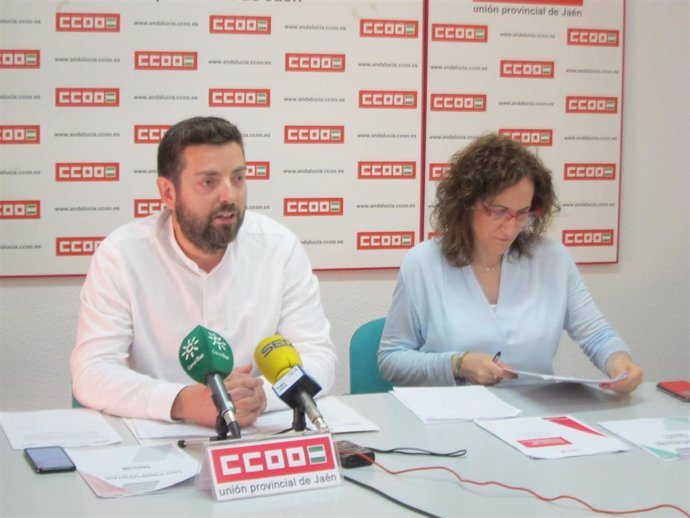 Nuria López (CCOO) pide a Imbroda que deje de "inventar planes como churros" y apueste por la educación pública