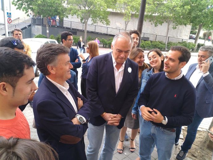 González Pons critica la "actitud indolente" de Batet con los diputados presos y avisa de que puede sentar precedente