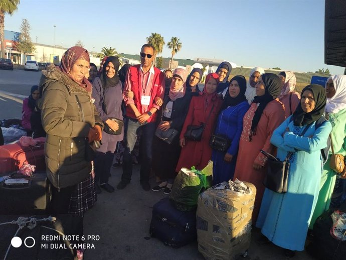 Huelva.- Interfresa acompaña a las trabajadoras marroquíes en su regreso a casa