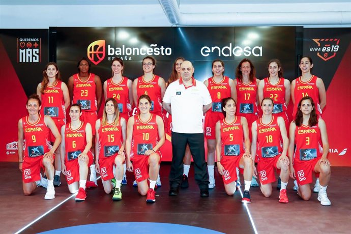 Presentación de la Selección Femenina de Baloncesto en el espacio THECUBE de Madrid