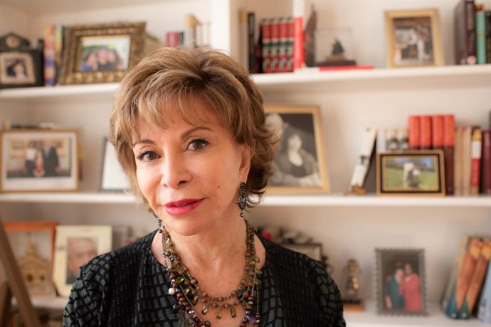 Isabel Alln guanya el Premi Internacional de Novellla Histrica Barcino