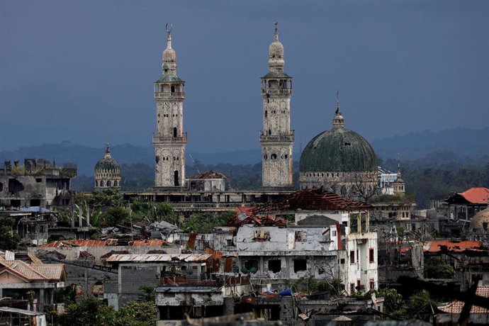 Filipinas.- Más de 100.000 desplazados por el conflicto de Marawi (Filipinas) no tienen casa a la que volver