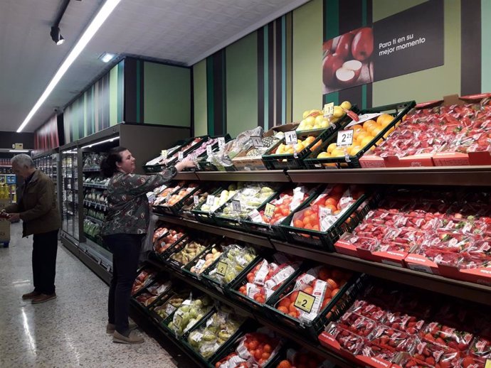 Eroski inaugura un nuevo supermercado franquiciado en Aínsa (Huesca)