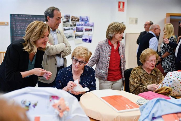 Carcedo subraya el compromiso del PSOE con la atención a los mayores, "muy deteriorada tras los años de recortes del PP"