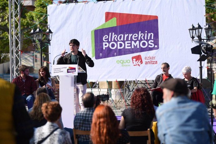 Martínez (Elkarrekin Podemos) advierte de que el PNV ofrece "un modelo explotador" con el PSE como "cómplice"