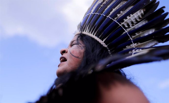 Brasil.- Las mujeres indígenas rompen con la tradición y lideran la lucha por los derechos a la tierra en Brasil