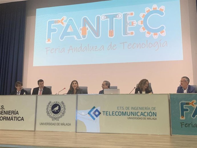 Málaga.- La Junta insta a aprovechar las oportunidades de empleo que ofrece la cuarta revolución industrial