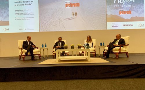 Escarrer asegura que el impuesto turístico es una "aberración" que no "se destina al turismo ni al medioambiente"