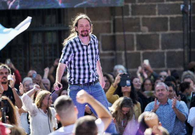 Pablo Iglesias durante un mitin en Canarias 