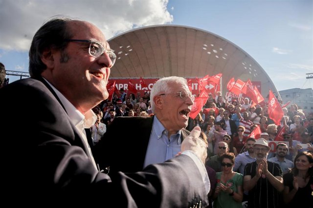 Acto de cierre de campaña del PSOE en el Auditorio Pilar García Peña de Madrid 