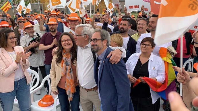26M.- Valencia.-Ribó defiende a Compromís como "fuerza de estabilidad" que "no se echa atrás para enfrentar a poderosos"