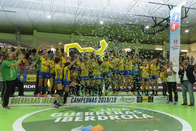 El Rocasa Gran Canaria conquista por primera vez en su historia el título de Liga.