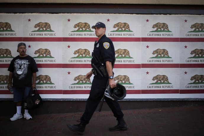 EEUU.- La Policía de San Francisco se disculpa por asaltar la casa de un periodista para averiguar sus fuentes