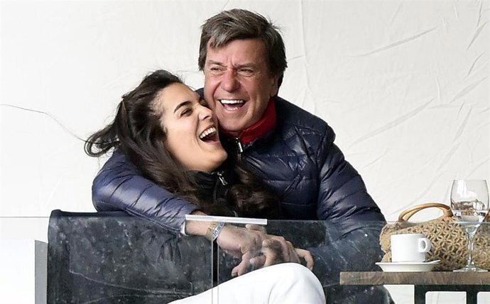 Cayetano Martínez de Irujo y Bárbara Mirjan presumen de su amor